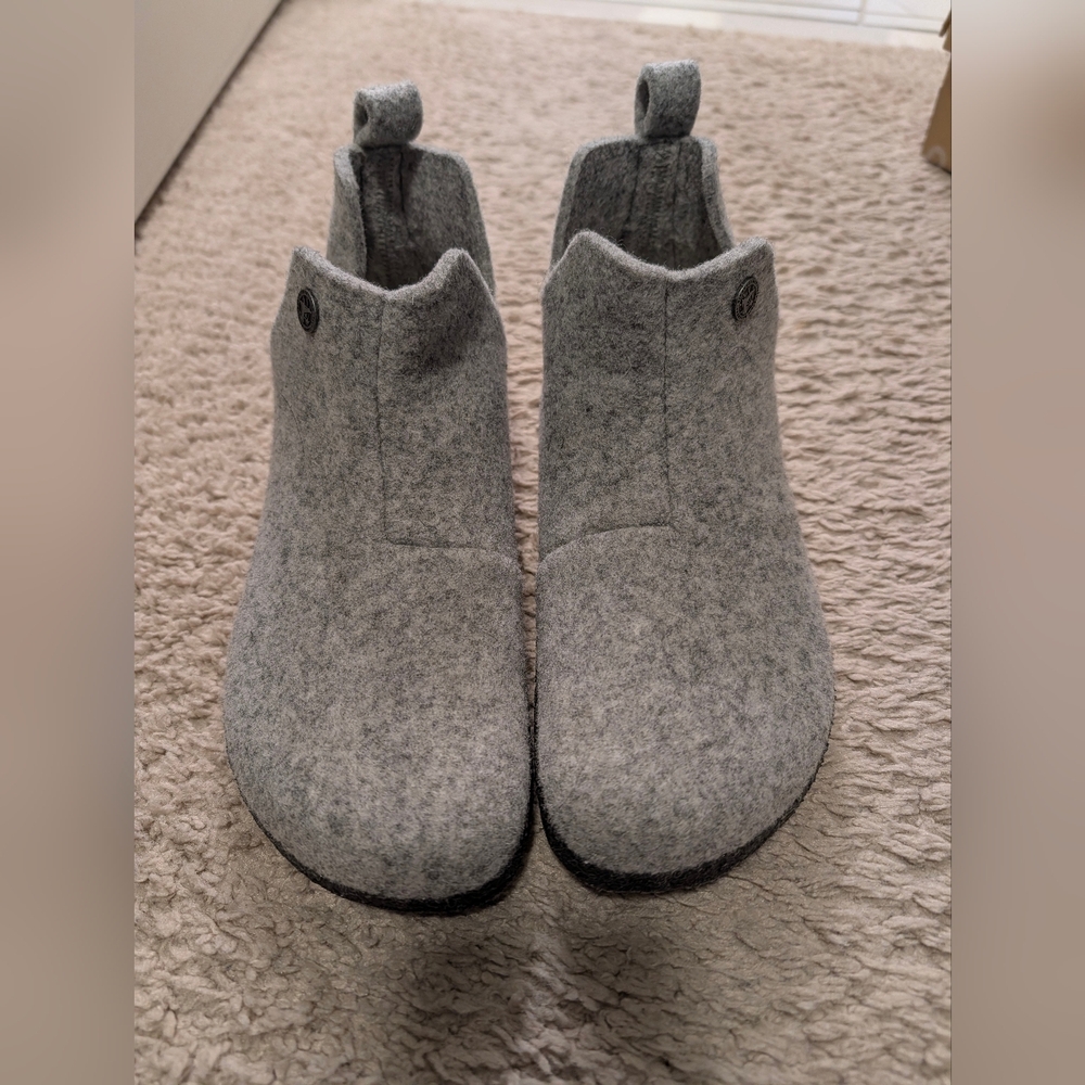 Women's Birkenstock Andermatt Light Gray Booties